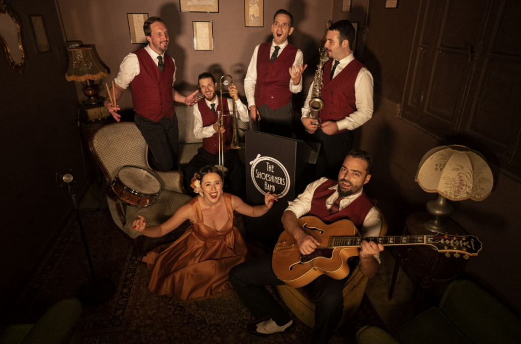 THE SHOESHINERS BAND