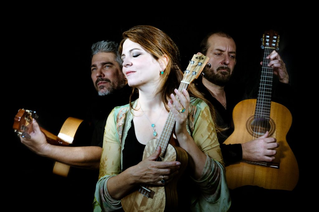 AGNÈS JAOUI El trio de mis amores