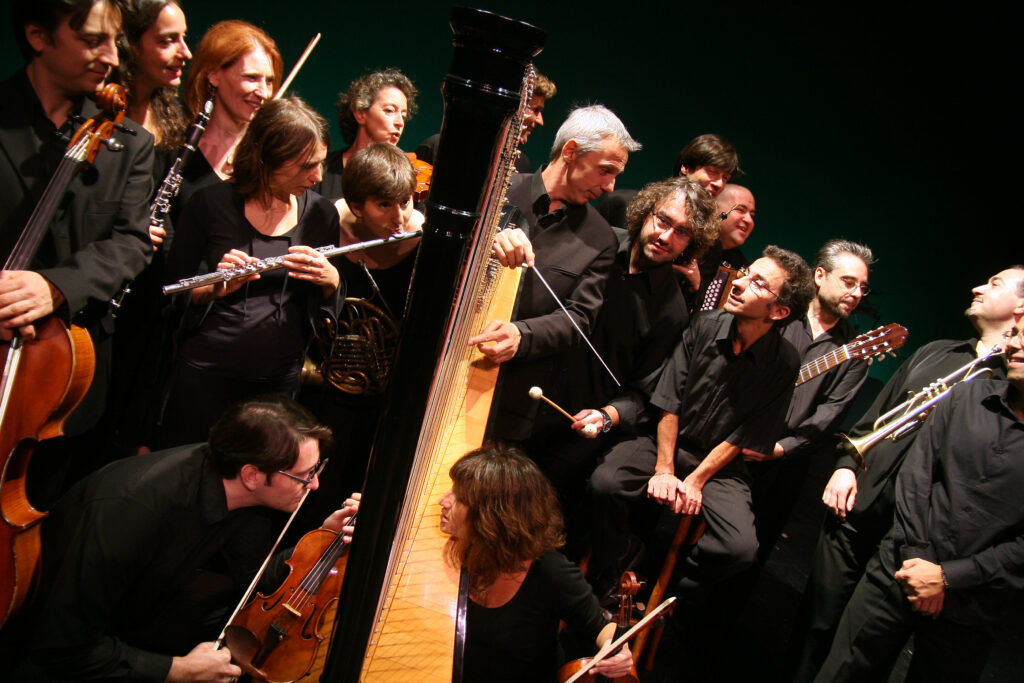 MUSIQUES DE CIRQUE ET DE FÊTES
